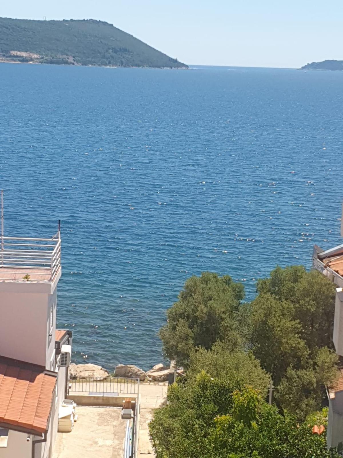 Sea View Apartments Herceg Novi Luaran gambar