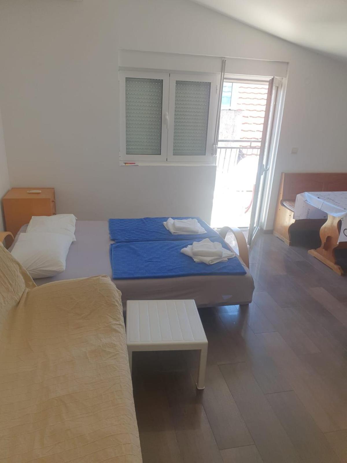 Sea View Apartments Herceg Novi Bilik gambar