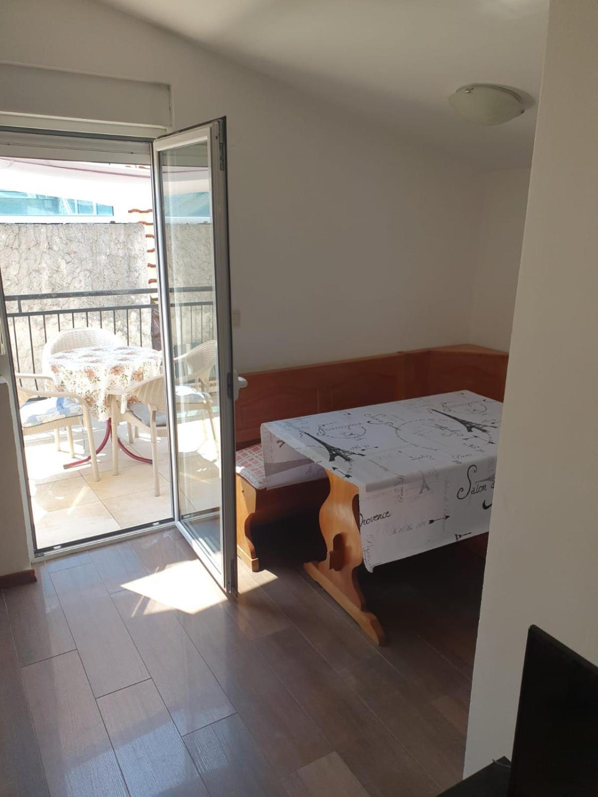 Sea View Apartments Herceg Novi Bilik gambar