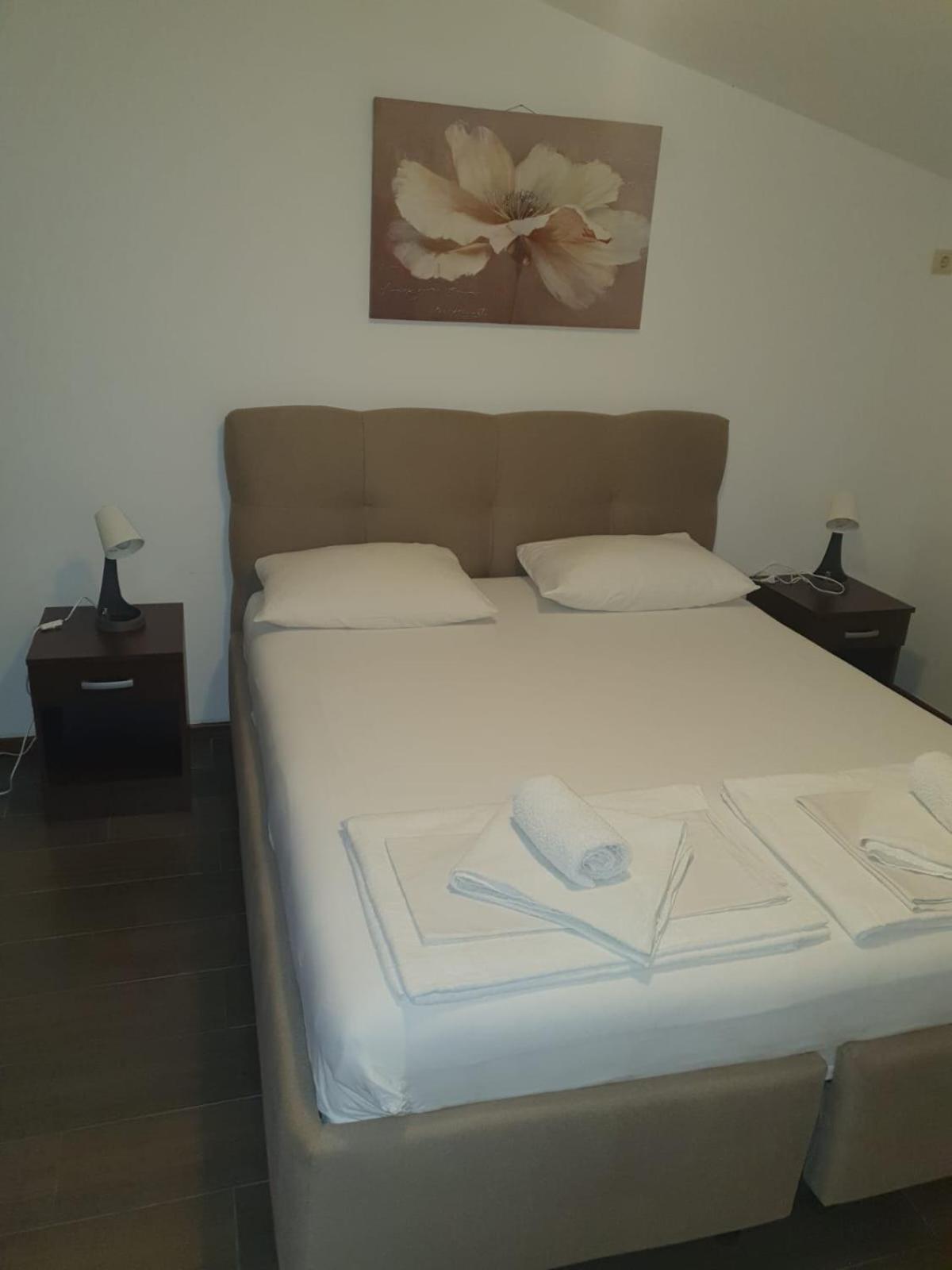 Sea View Apartments Herceg Novi Bilik gambar