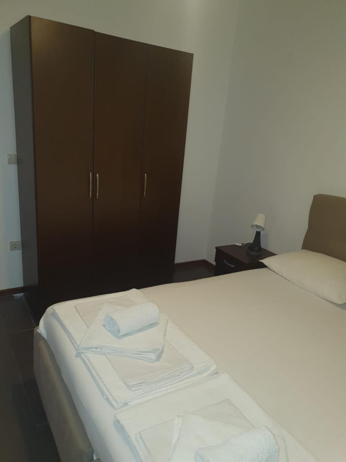 Sea View Apartments Herceg Novi Bilik gambar