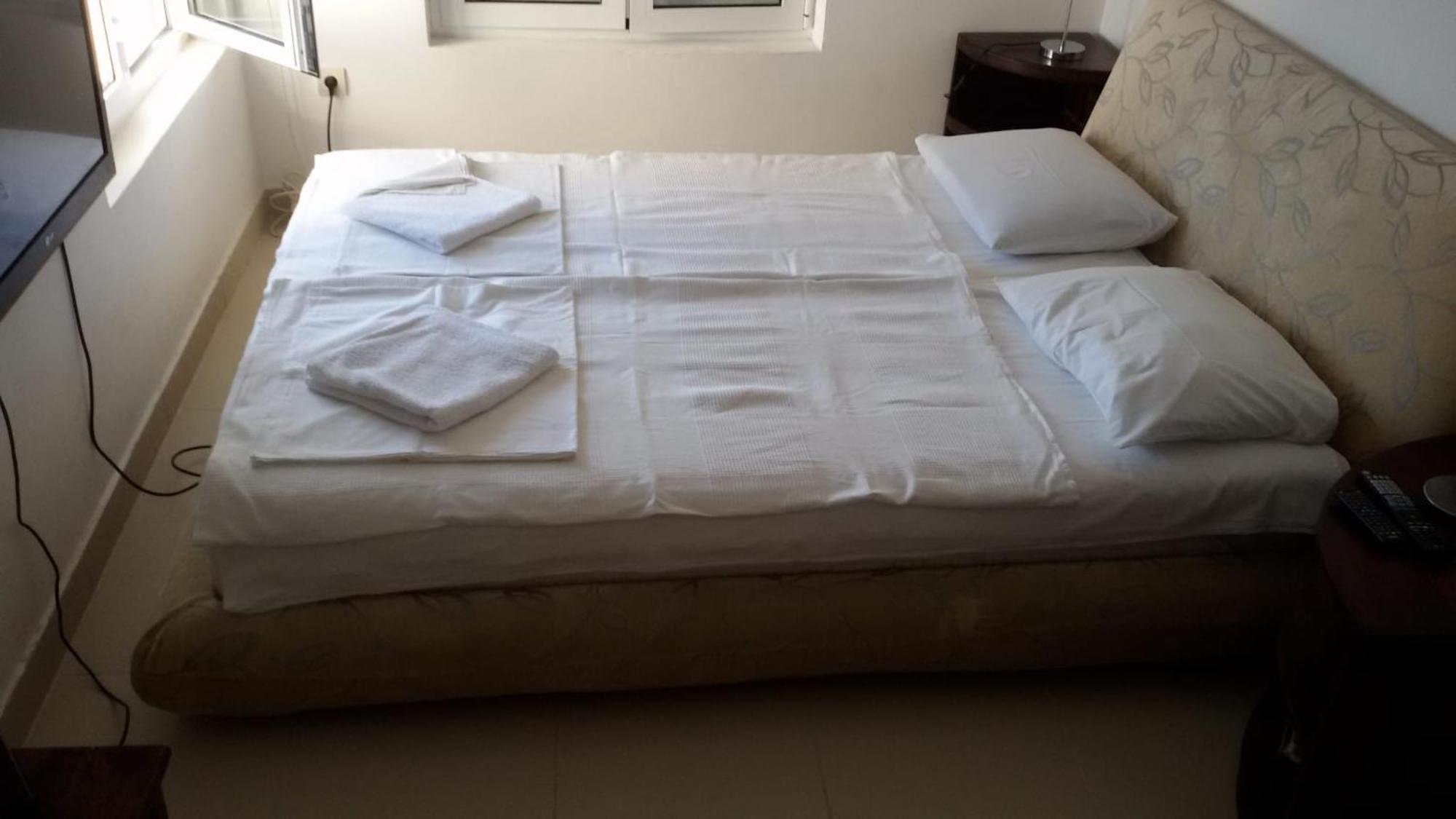 Sea View Apartments Herceg Novi Bilik gambar